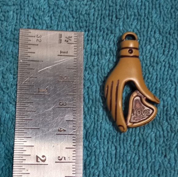 Unique Hand-Shaped Pendant with Heart - Picture 2 of 3
